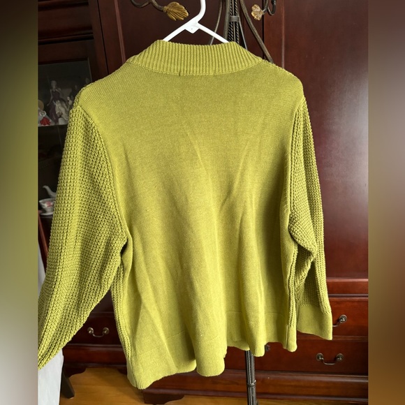 Vintage Style Knit Sweater - Picture 4 of 4